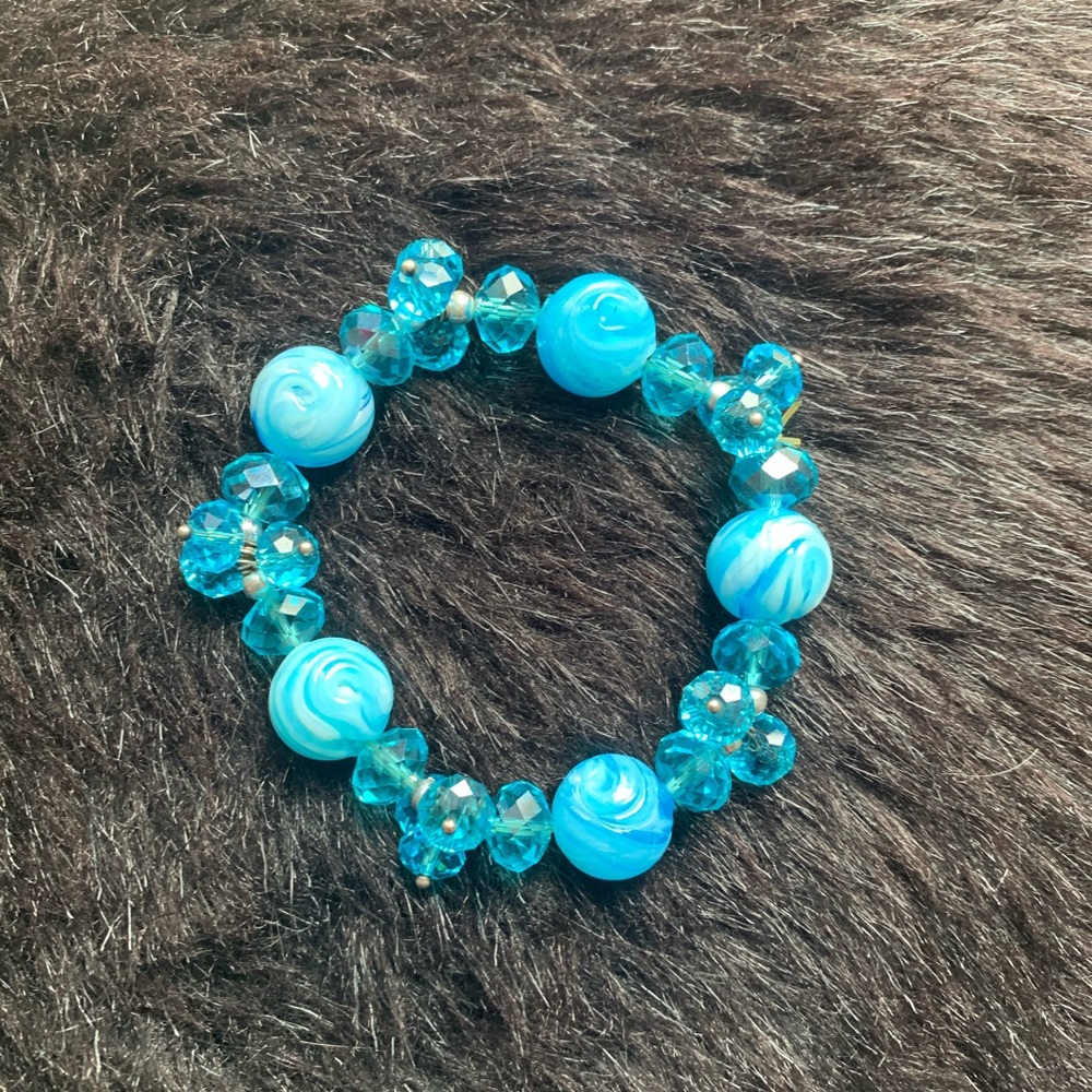 Blue beaded bracelet
